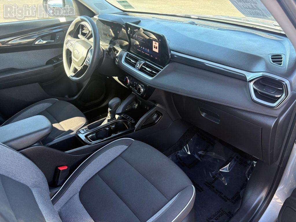 used 2024 Chevrolet TrailBlazer car, priced at $19,999