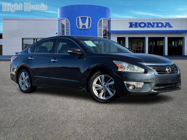 used 2013 Nissan Altima car, priced at $6,788