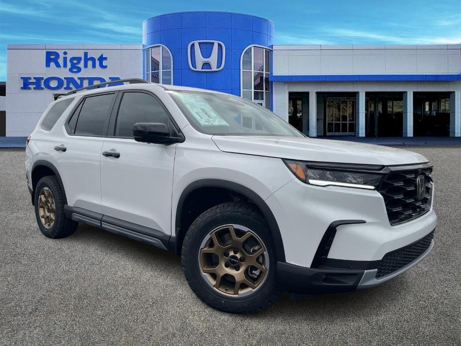 new 2024 Honda Pilot car, priced at $49,860