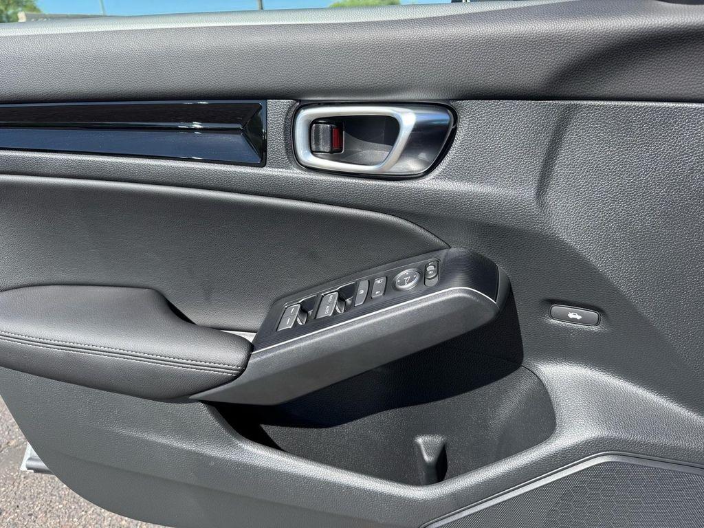 new 2025 Honda Civic Hybrid car, priced at $31,419