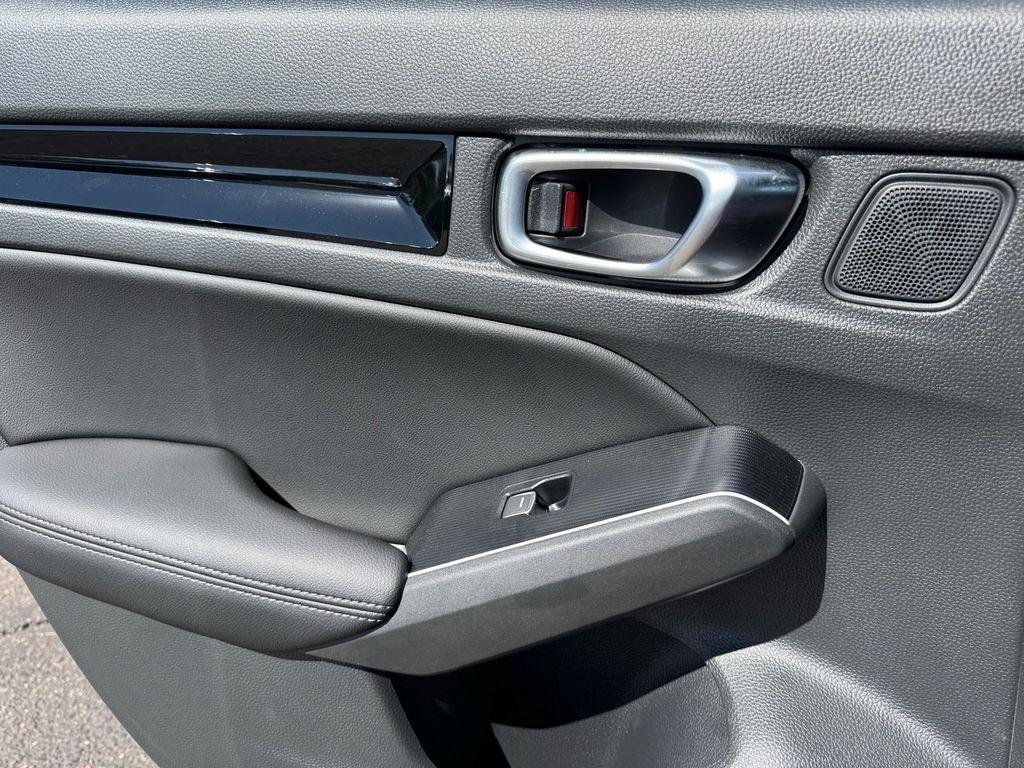 new 2025 Honda Civic Hybrid car, priced at $31,419