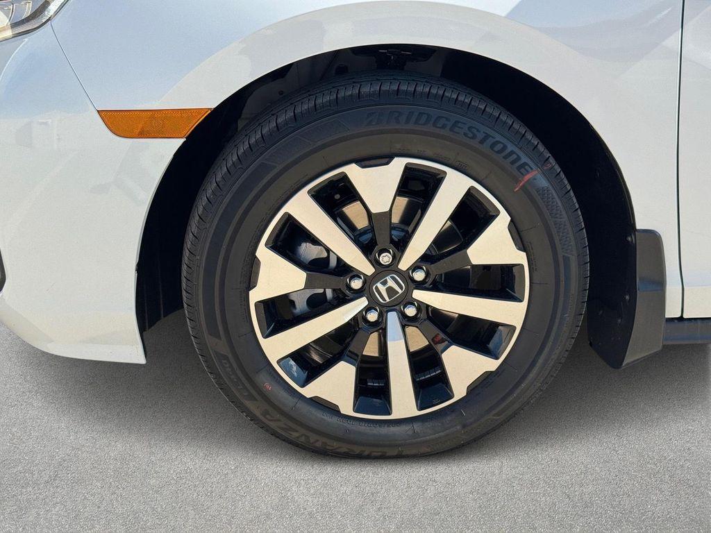 new 2026 Honda Odyssey car, priced at $45,340