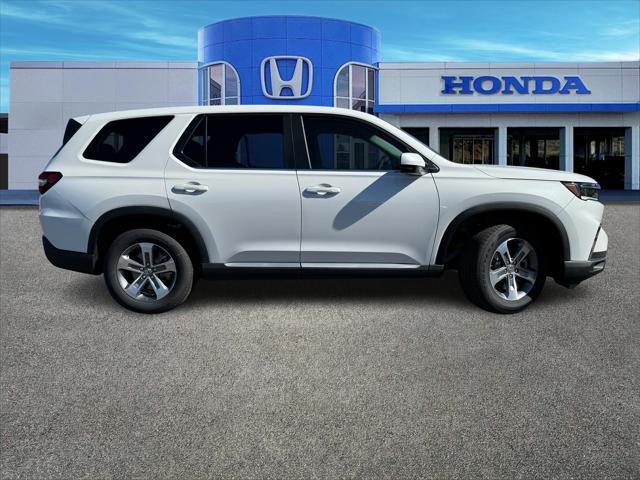 new 2025 Honda Pilot car, priced at $46,066