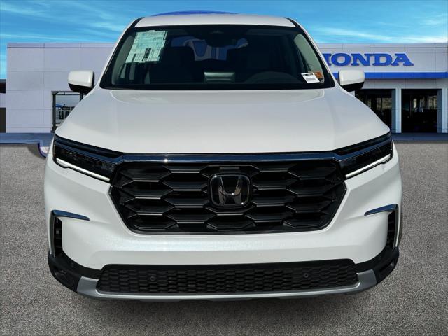 new 2025 Honda Pilot car, priced at $46,066