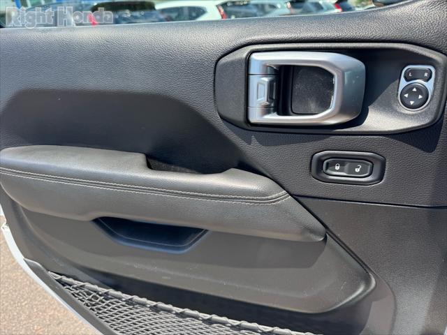 used 2023 Jeep Gladiator car, priced at $28,988