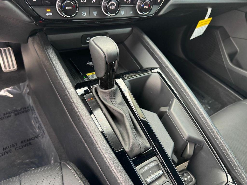 new 2025 Honda Accord Hybrid car, priced at $35,452