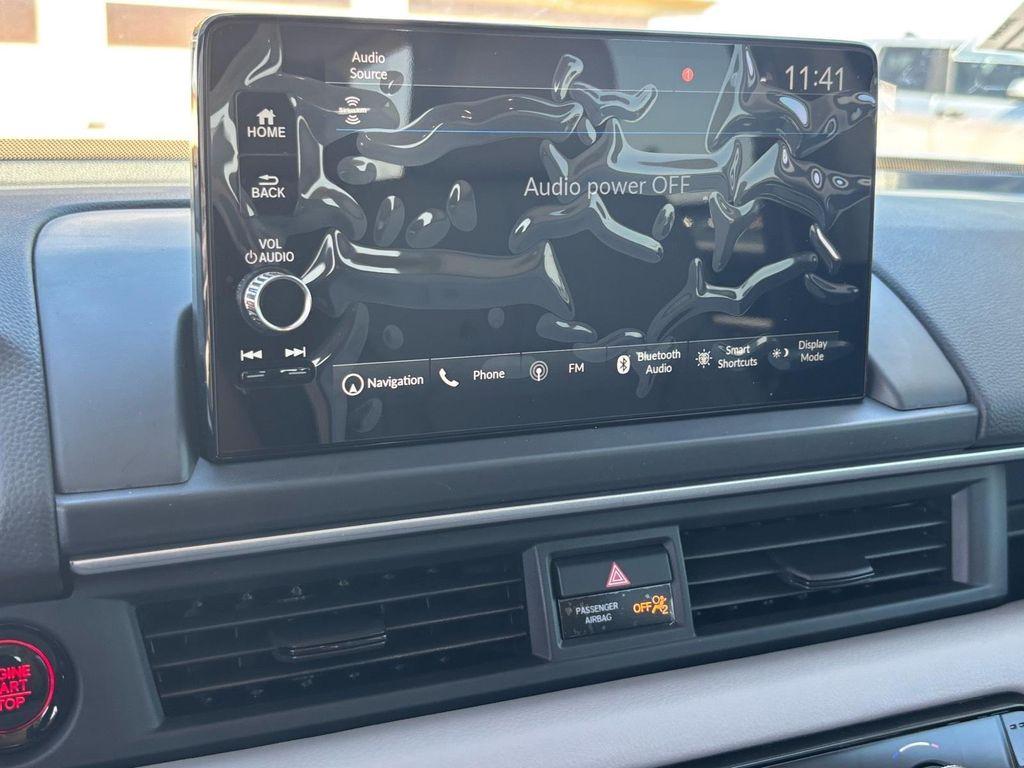 new 2025 Honda Pilot car, priced at $44,666