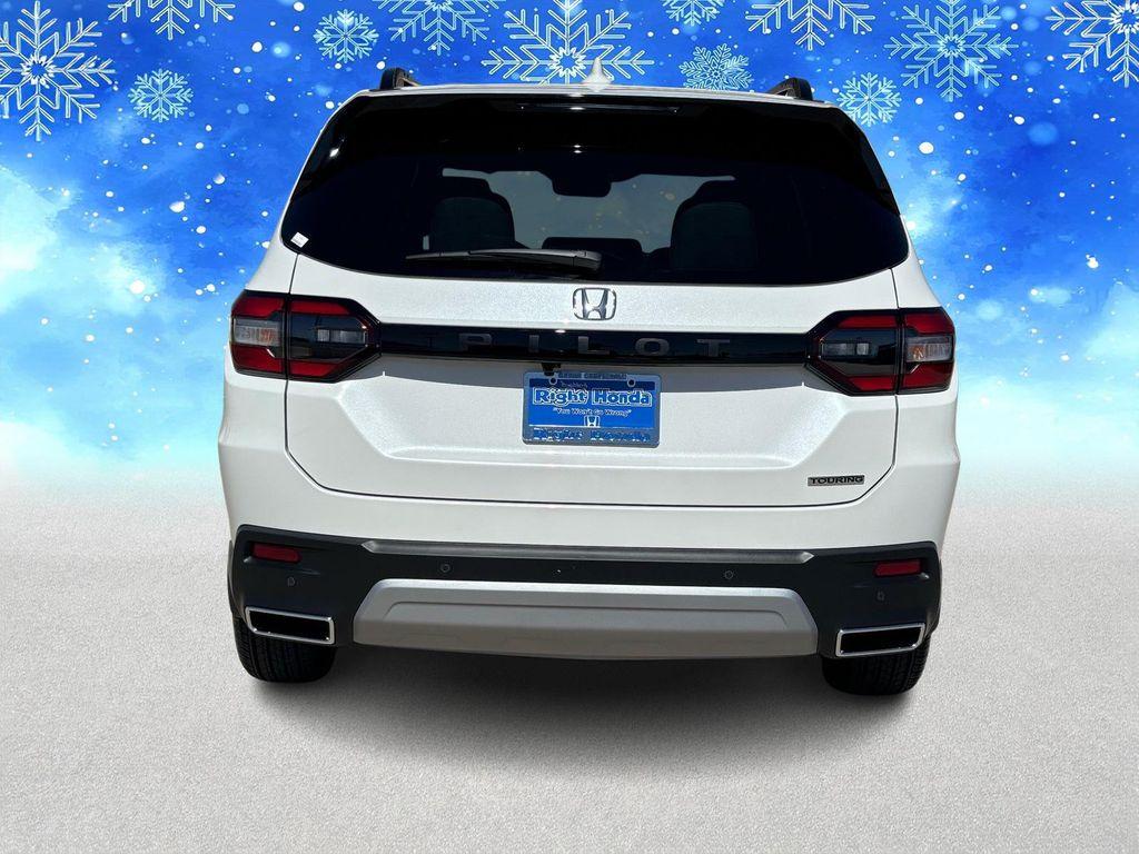 new 2025 Honda Pilot car, priced at $44,666