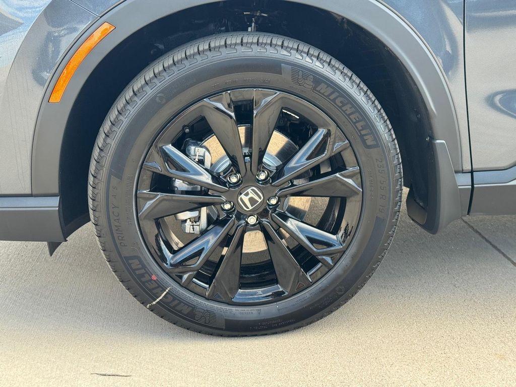 new 2026 Honda CR-V Hybrid car, priced at $41,050