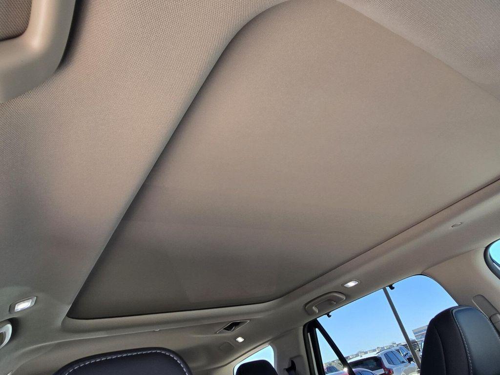 new 2025 Honda Pilot car, priced at $46,623