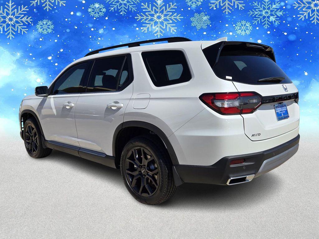 new 2025 Honda Pilot car, priced at $46,623