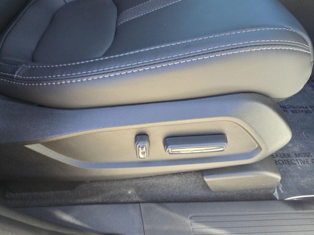 new 2025 Honda Pilot car, priced at $46,623