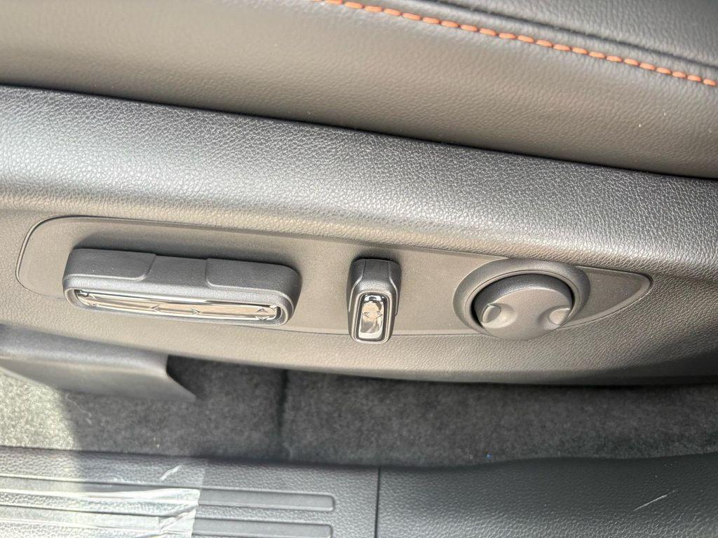 new 2026 Honda CR-V Hybrid car, priced at $40,396