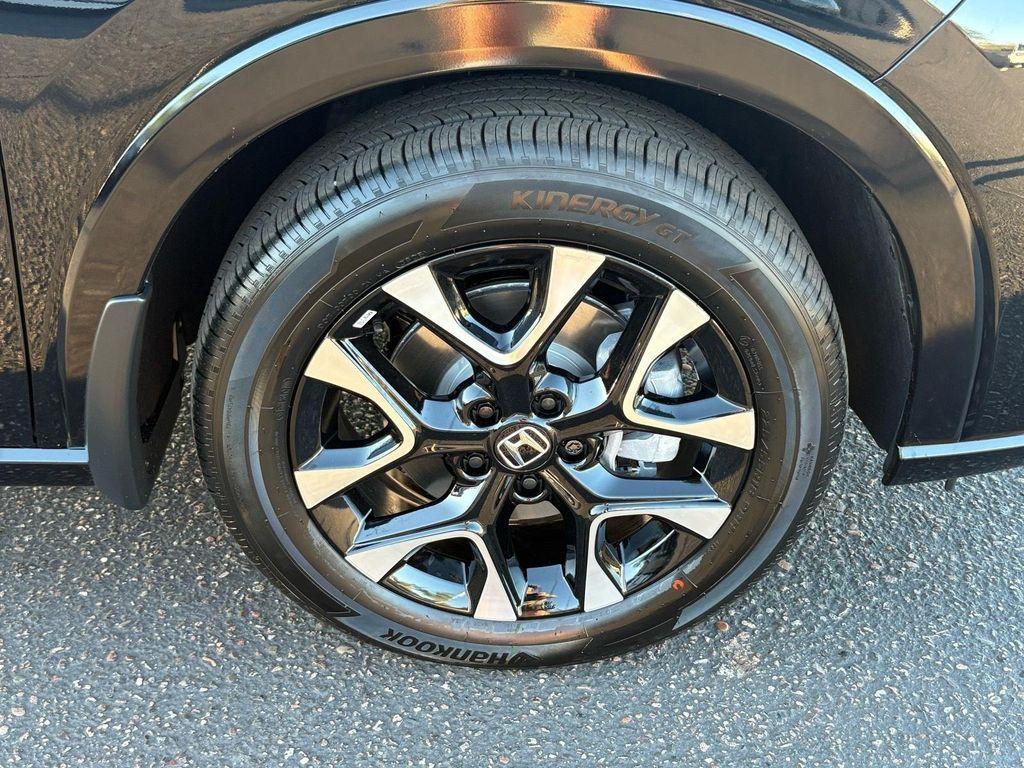 new 2026 Honda HR-V car, priced at $31,818