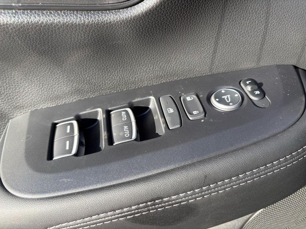 new 2026 Honda HR-V car, priced at $31,818