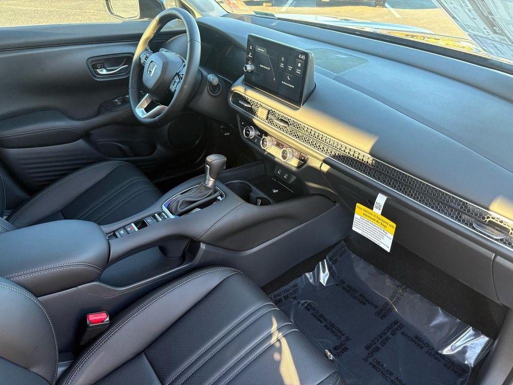 new 2026 Honda HR-V car, priced at $31,818