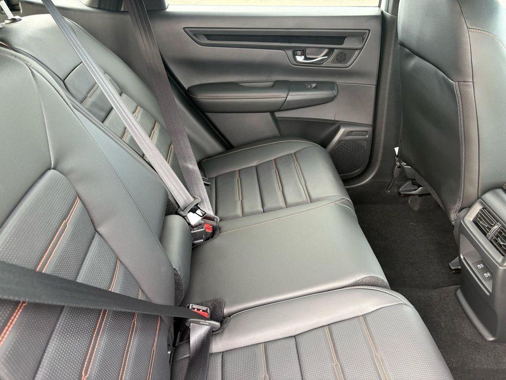 new 2026 Honda CR-V Hybrid car, priced at $40,396