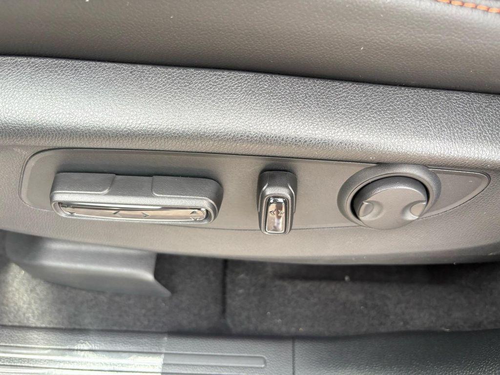 new 2026 Honda CR-V Hybrid car, priced at $40,396