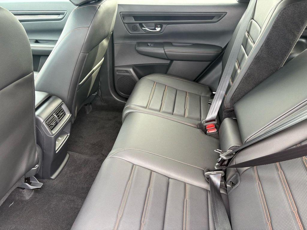 new 2026 Honda CR-V Hybrid car, priced at $40,396