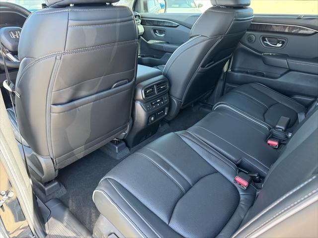 new 2025 Honda Pilot car, priced at $50,665