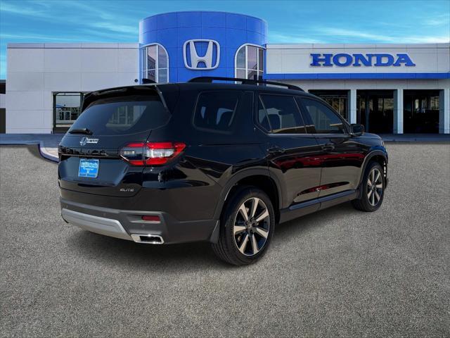 new 2025 Honda Pilot car, priced at $50,665
