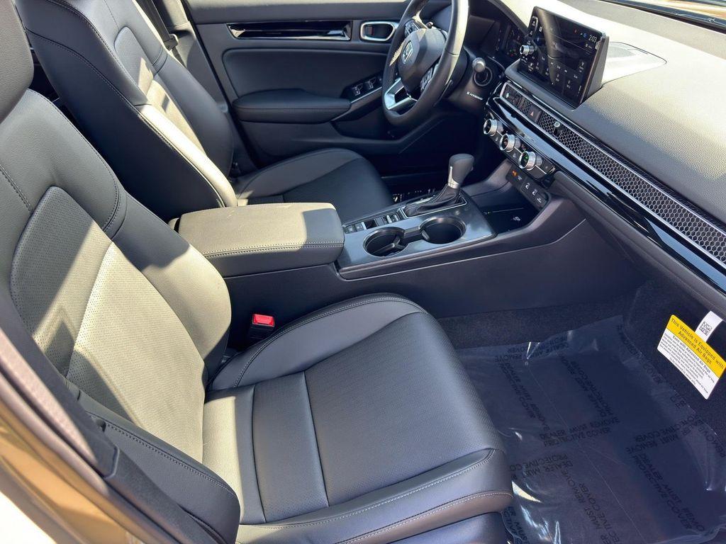 new 2026 Honda Civic Hybrid car, priced at $33,361