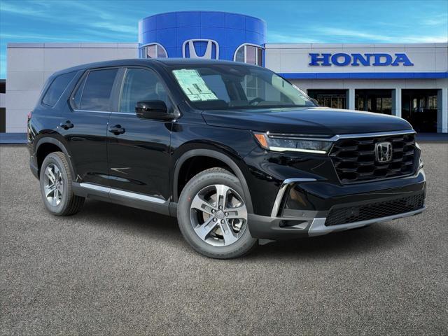 new 2025 Honda Pilot car, priced at $44,651