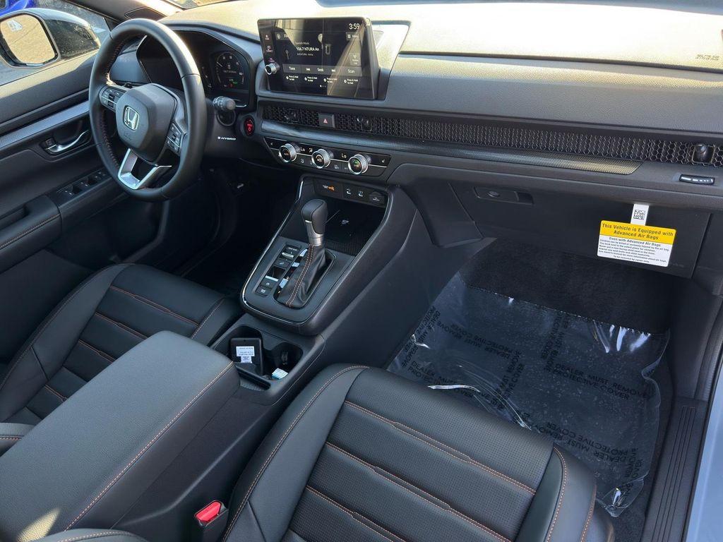 new 2026 Honda CR-V Hybrid car, priced at $40,396