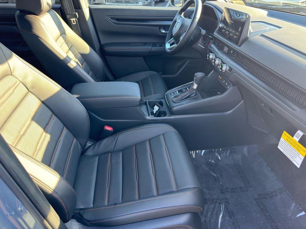 new 2026 Honda CR-V Hybrid car, priced at $40,396