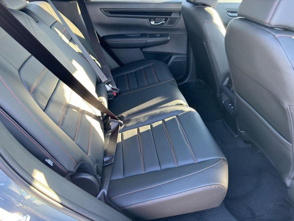 new 2026 Honda CR-V Hybrid car, priced at $40,396