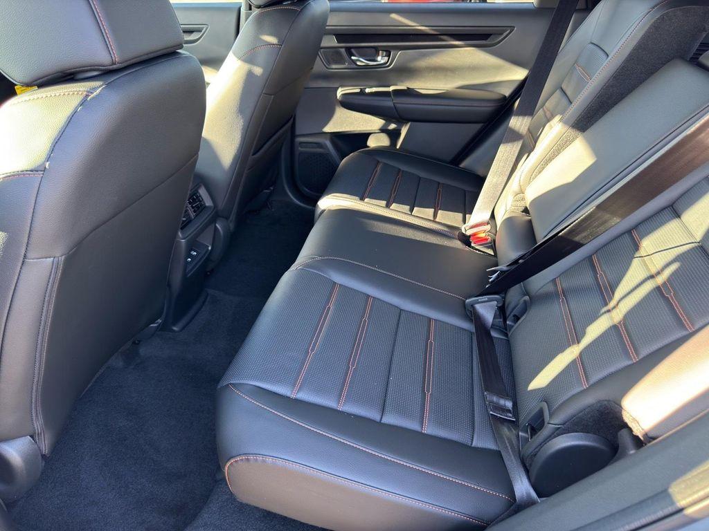 new 2026 Honda CR-V Hybrid car, priced at $40,396