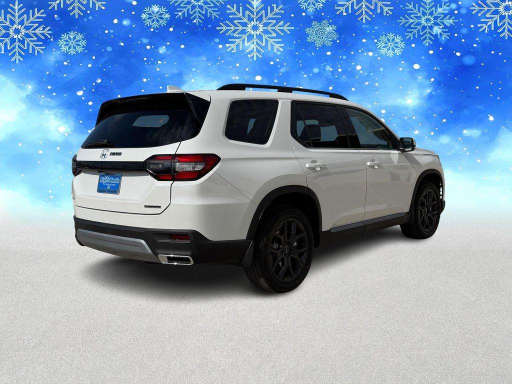 new 2025 Honda Pilot car, priced at $46,623