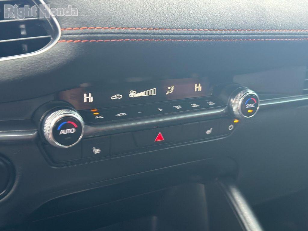 used 2025 Mazda Mazda3 car, priced at $27,808