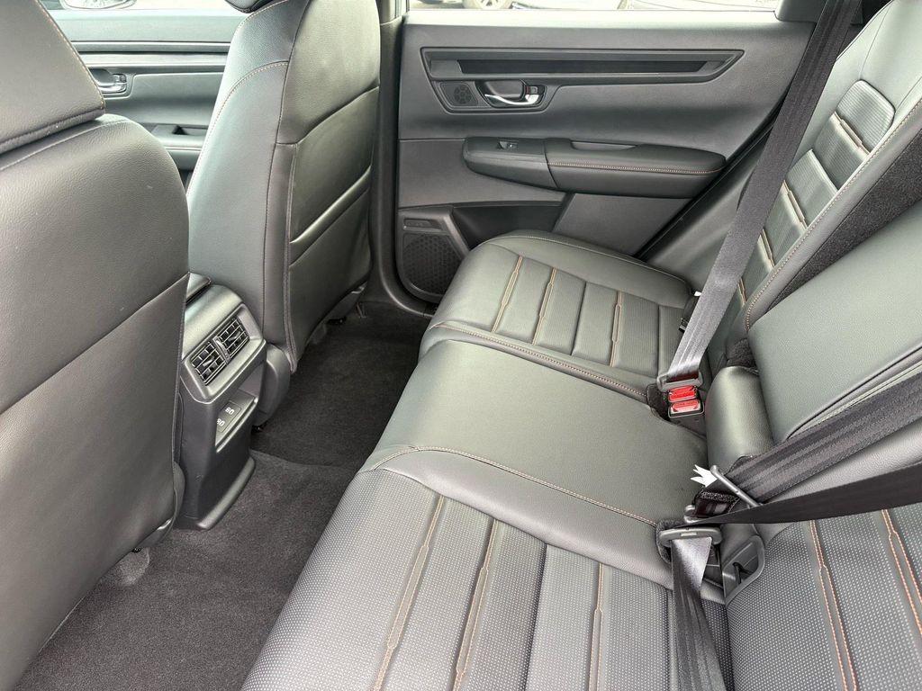 new 2026 Honda CR-V Hybrid car, priced at $40,396