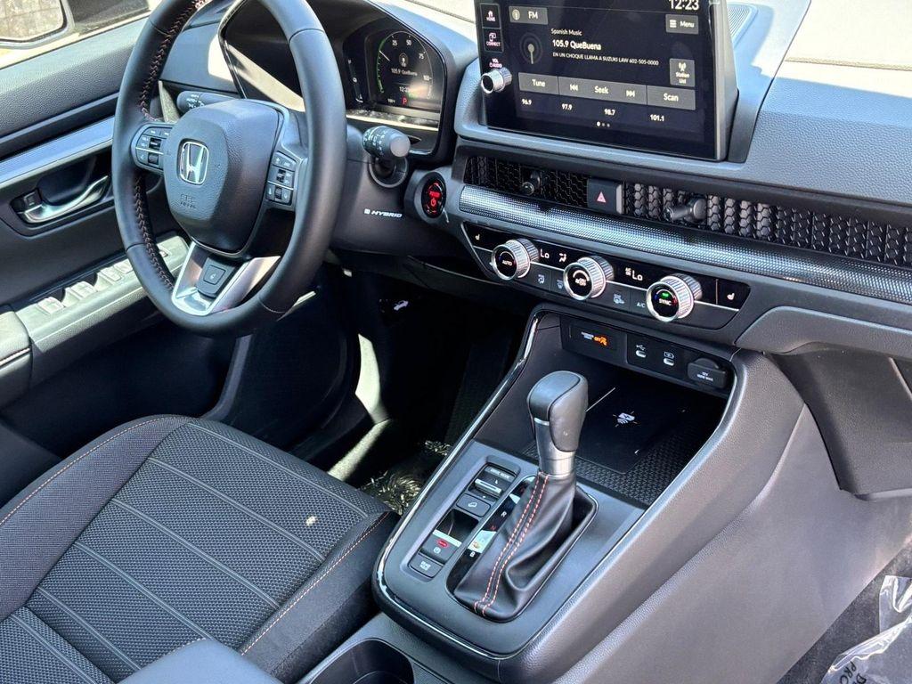 new 2026 Honda CR-V Hybrid car, priced at $39,032