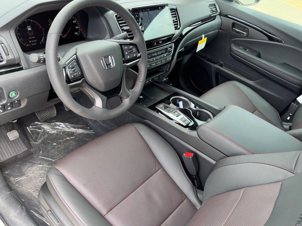 new 2025 Honda Ridgeline car, priced at $42,722