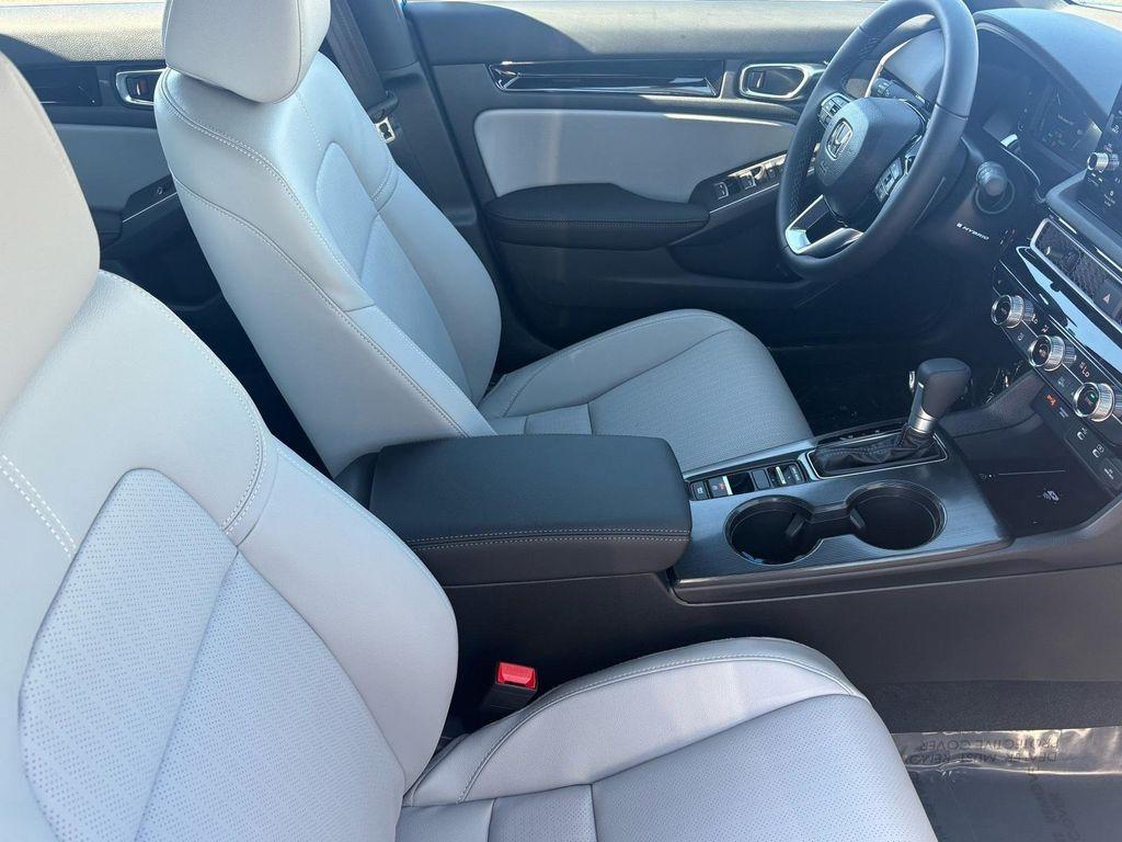 new 2026 Honda Civic Hybrid car, priced at $33,361