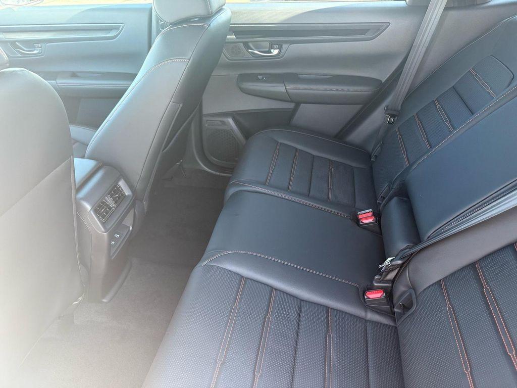 new 2026 Honda CR-V Hybrid car, priced at $40,396