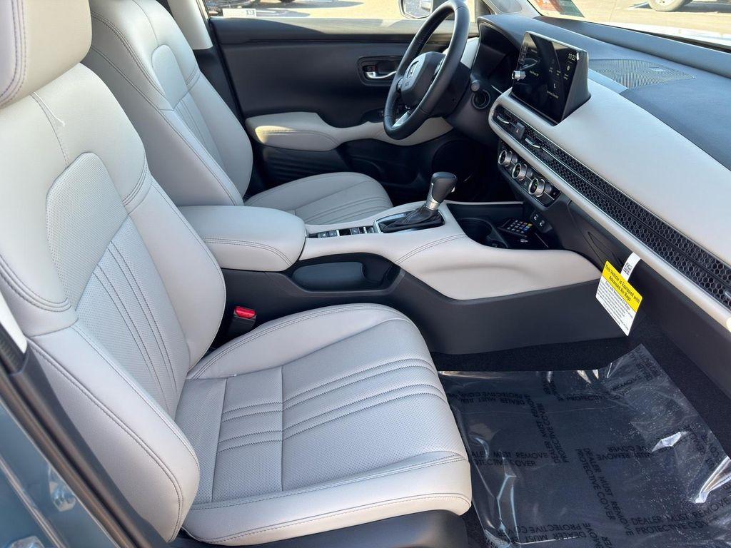 new 2026 Honda HR-V car, priced at $32,251