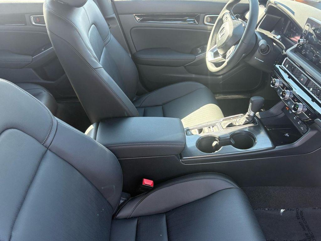 new 2026 Honda Civic Hybrid car, priced at $33,361