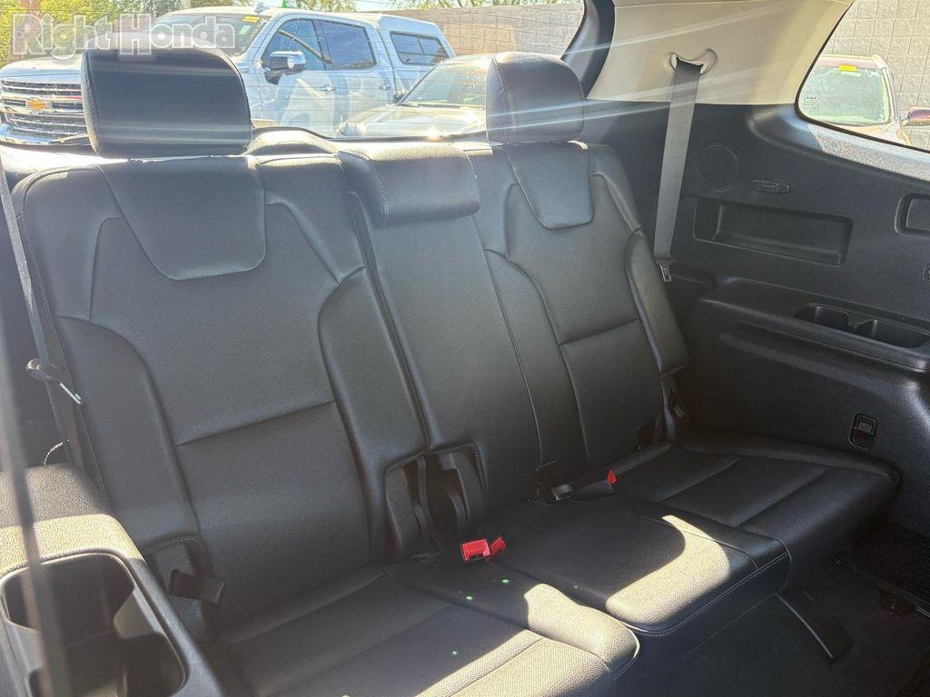 used 2024 Kia Telluride car, priced at $32,787