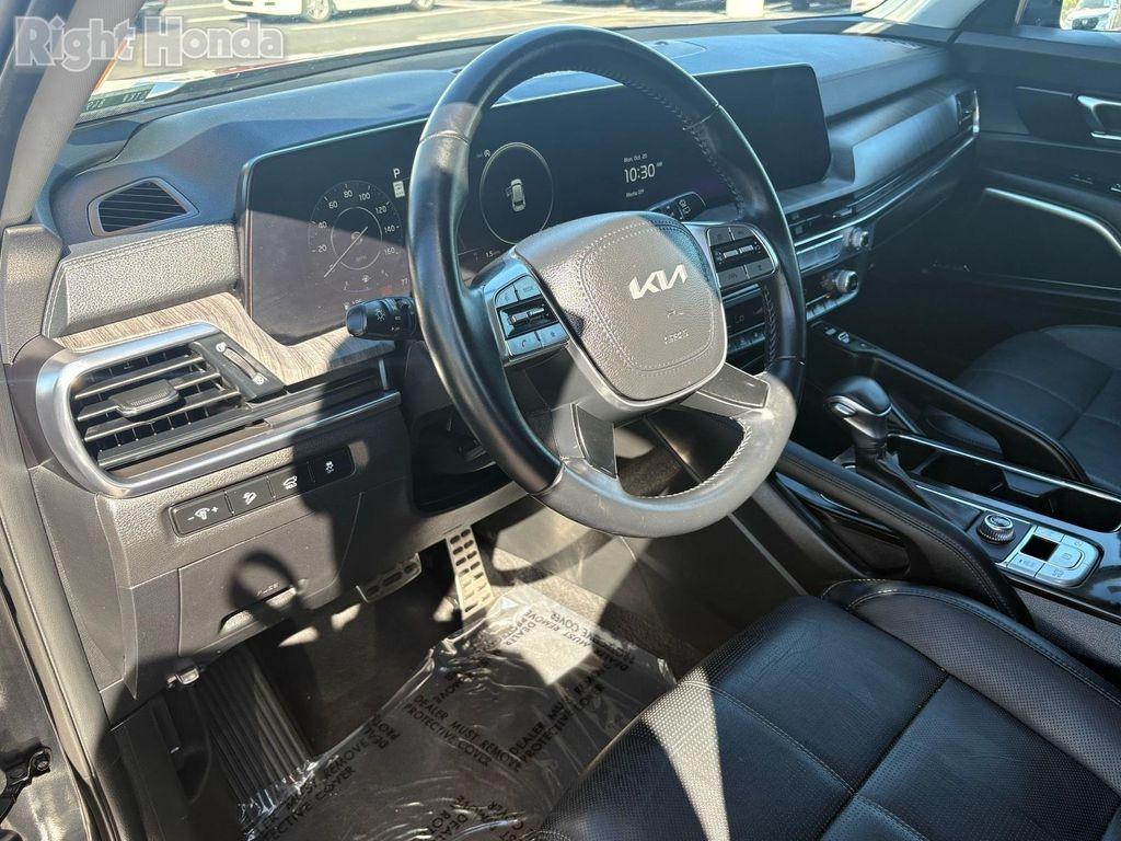 used 2024 Kia Telluride car, priced at $32,787
