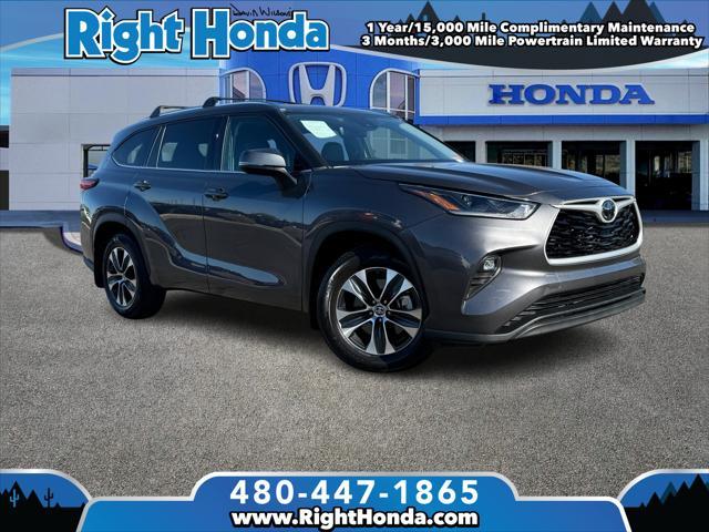 used 2021 Toyota Highlander car, priced at $31,588