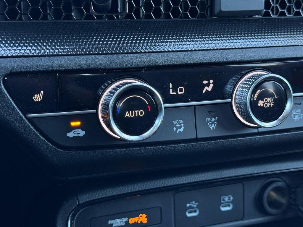 new 2026 Honda CR-V Hybrid car, priced at $40,396