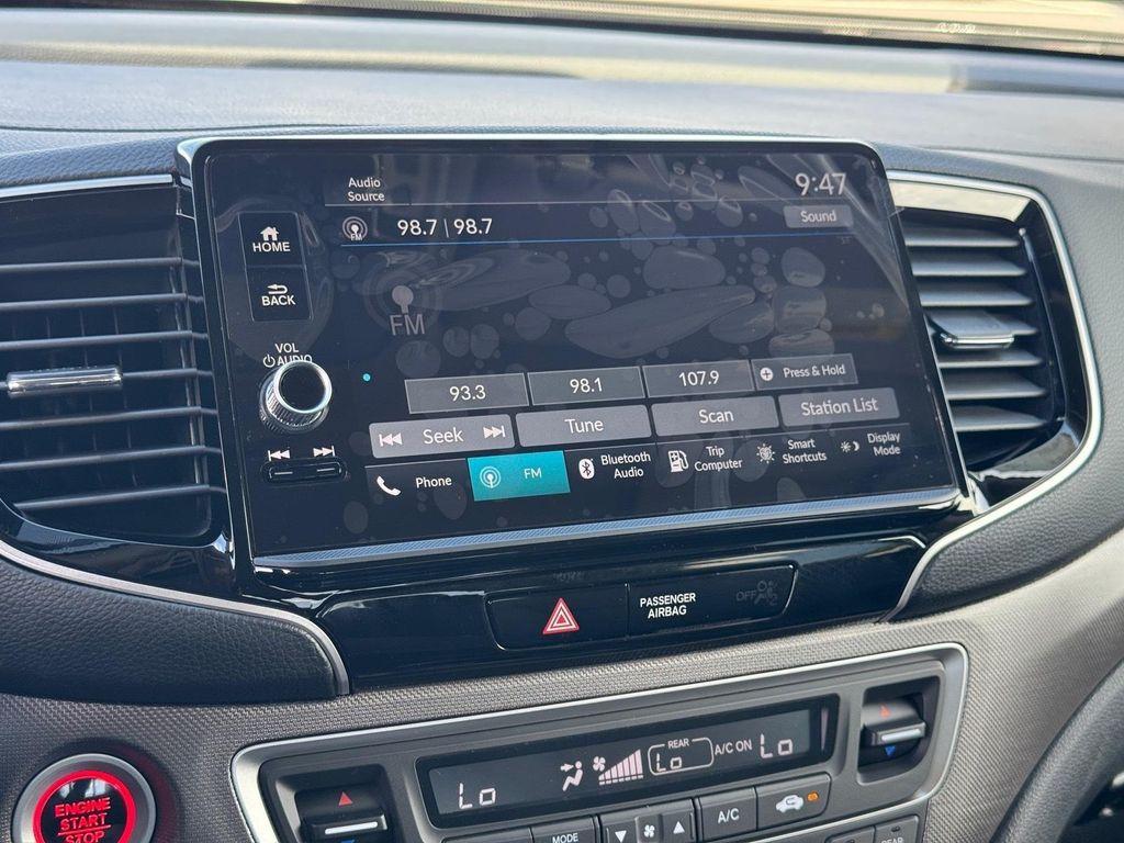 new 2025 Honda Ridgeline car, priced at $40,095