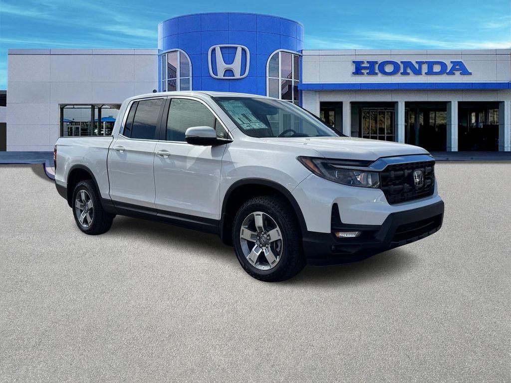 new 2025 Honda Ridgeline car, priced at $40,095