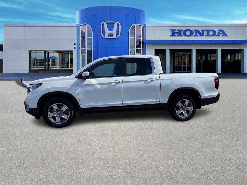 new 2025 Honda Ridgeline car, priced at $40,095