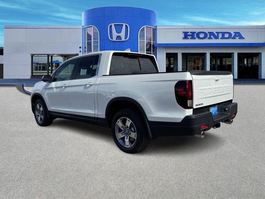 new 2025 Honda Ridgeline car, priced at $40,095