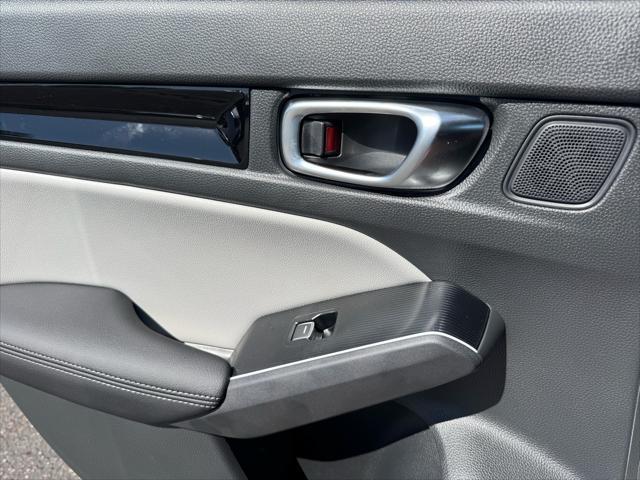 new 2026 Honda Civic Hybrid car, priced at $33,900