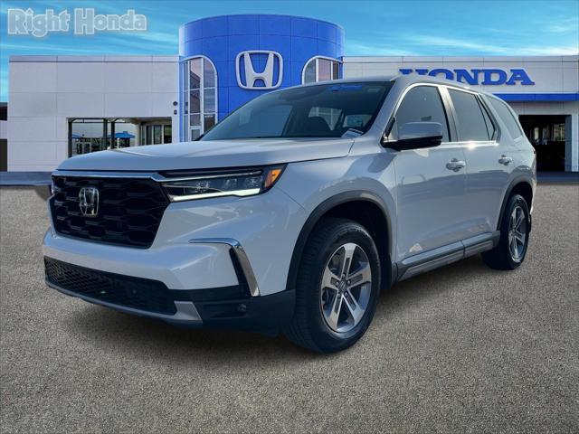 used 2025 Honda Pilot car, priced at $45,788